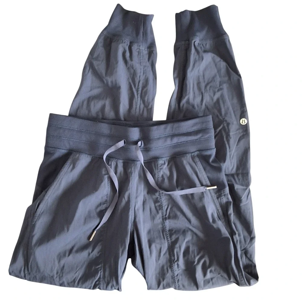 Lululemon Beyond the Studio Jogger Navy Blue Size 4 High Rise Pants